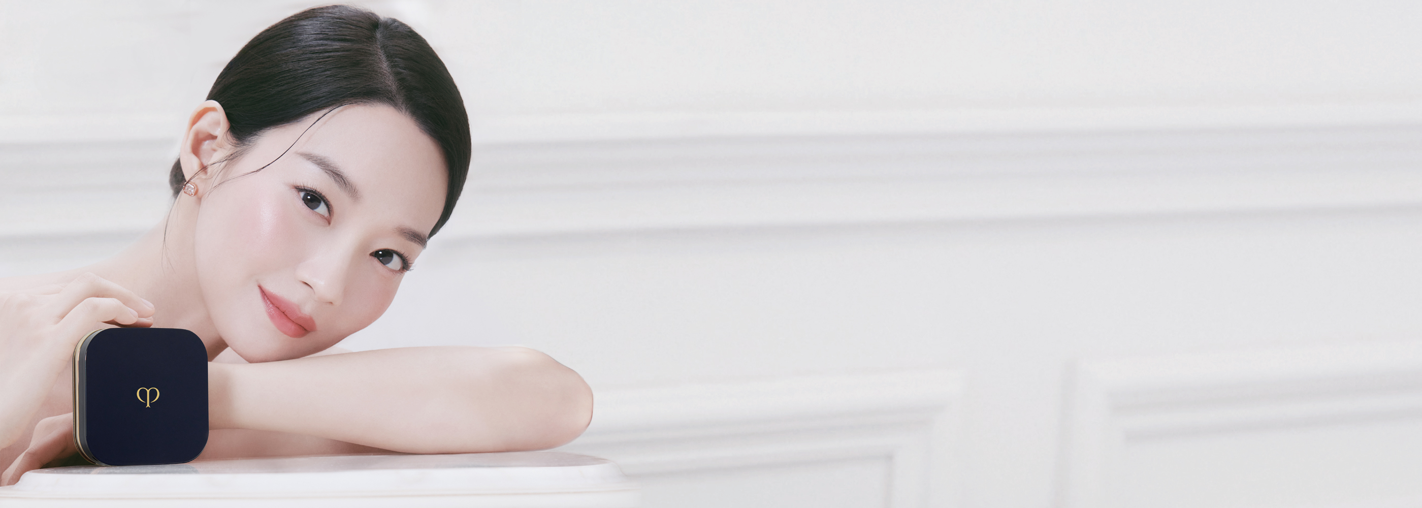 SHIN MIN-A | RADIANT CUSHION FOUNDATION DEWY